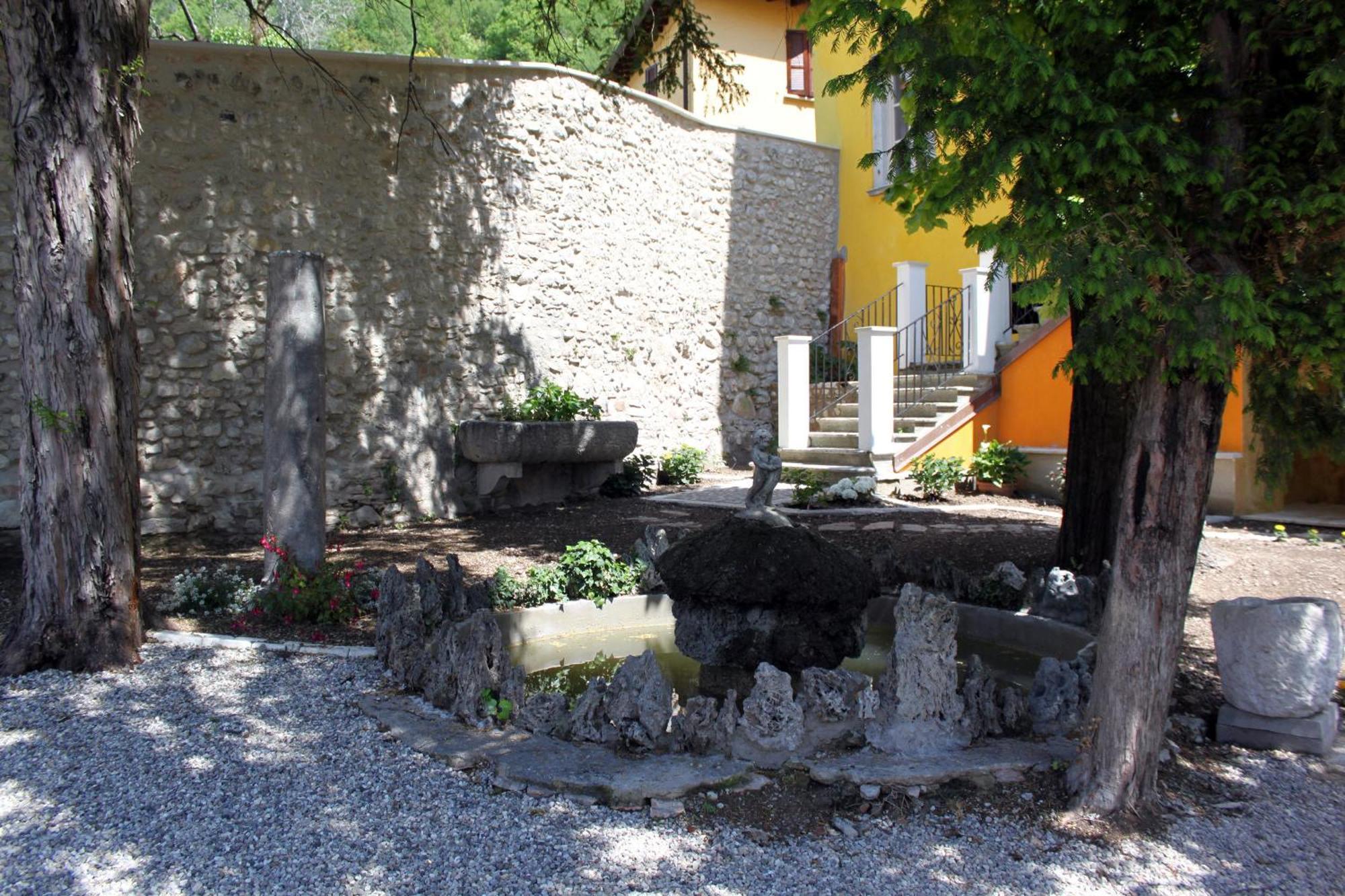 Agriturismo Villa Bissiniga Salo Luaran gambar