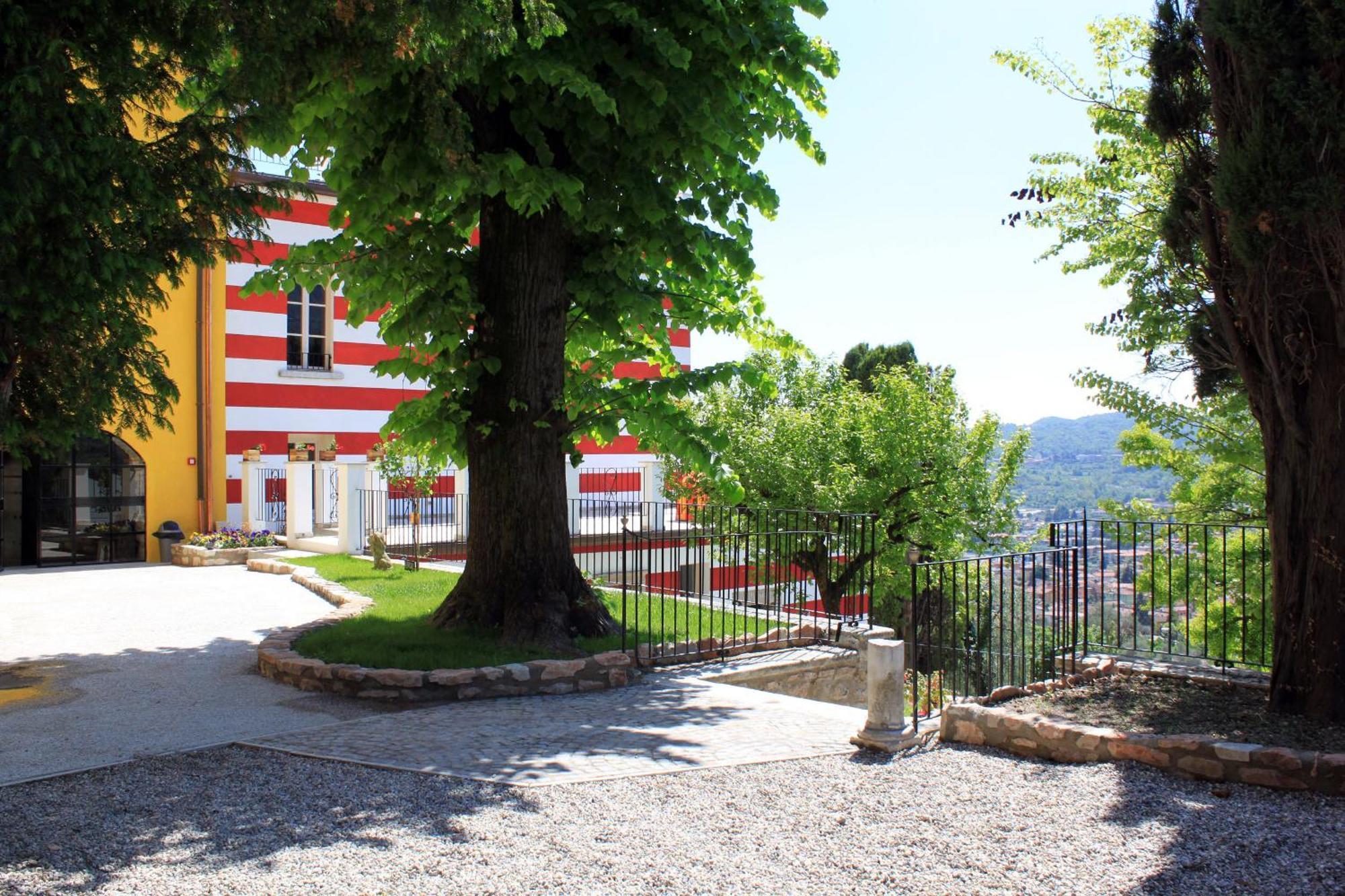 Agriturismo Villa Bissiniga Salo Luaran gambar