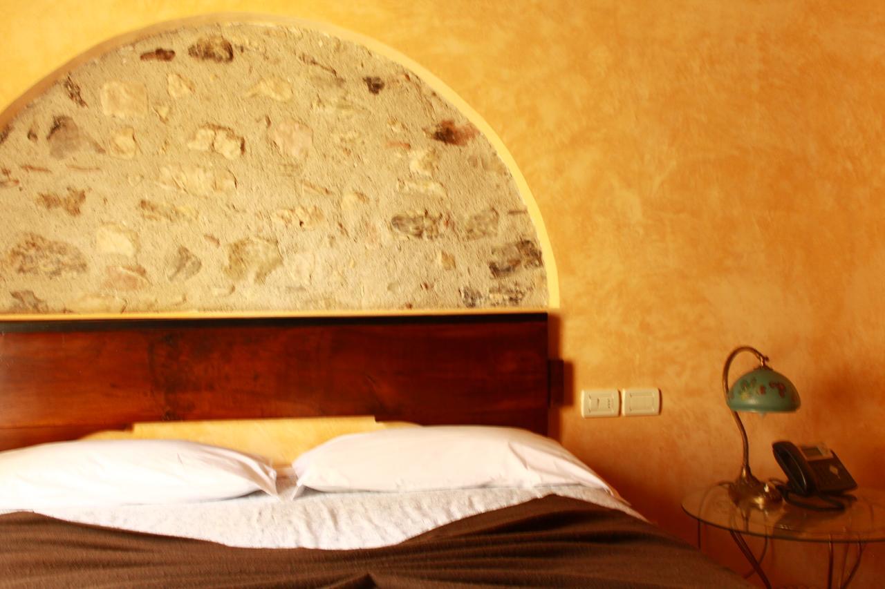 Agriturismo Villa Bissiniga Salo Luaran gambar