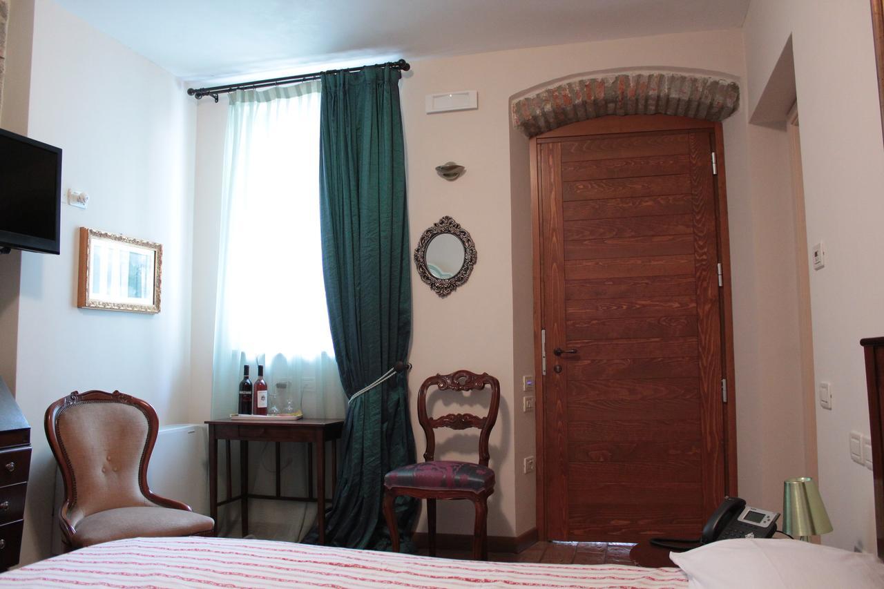 Agriturismo Villa Bissiniga Salo Luaran gambar